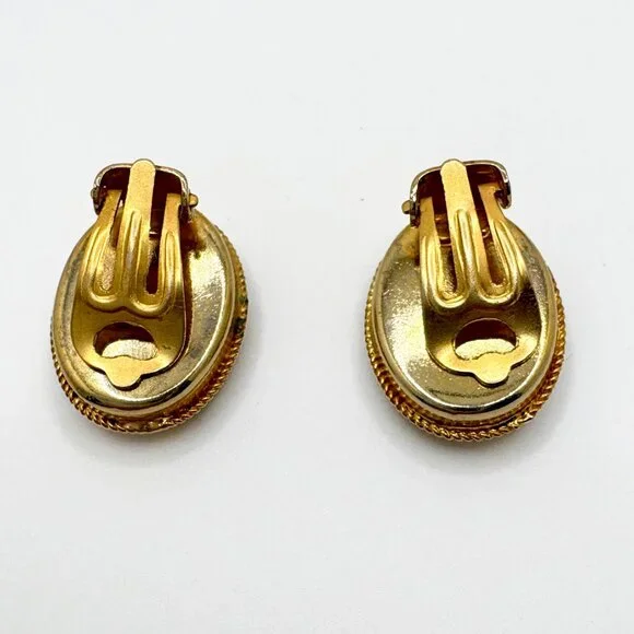 Vintage 1950s-1960s Italian Micro Mosaic Oval Clip on Earrings - Picture 3 of 4